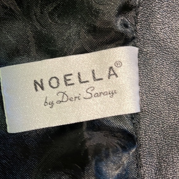 DERI Sarayi women’s NoellaThree-quarter length luxury leather jacket - Picture 8 of 8